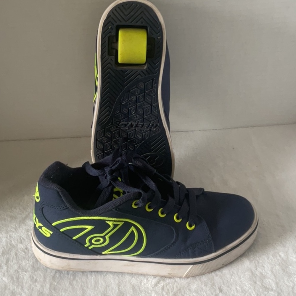 Heelys Navy and Neon Yellow Kids Sneakers